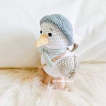 Load image into Gallery viewer, Seagull Crochet Pattern
