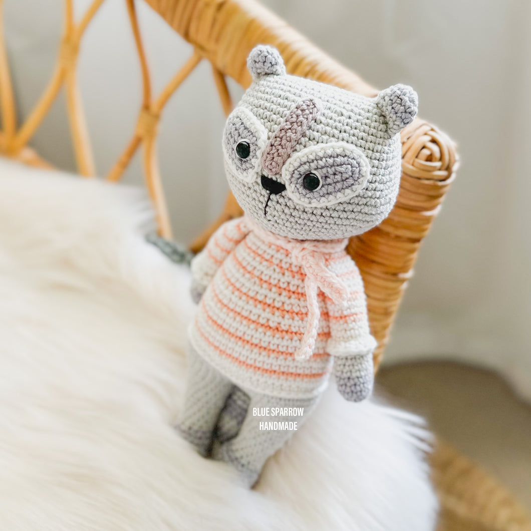 Raccoon Crochet Pattern