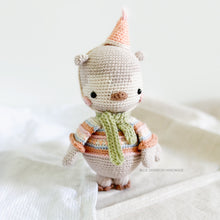 Load image into Gallery viewer, Party Owl Crochet Pattern
