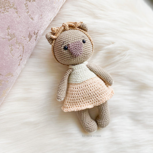 Willow the Wombat Crochet Pattern
