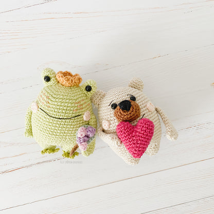 Valentines Bear & Frog Crochet Pattern